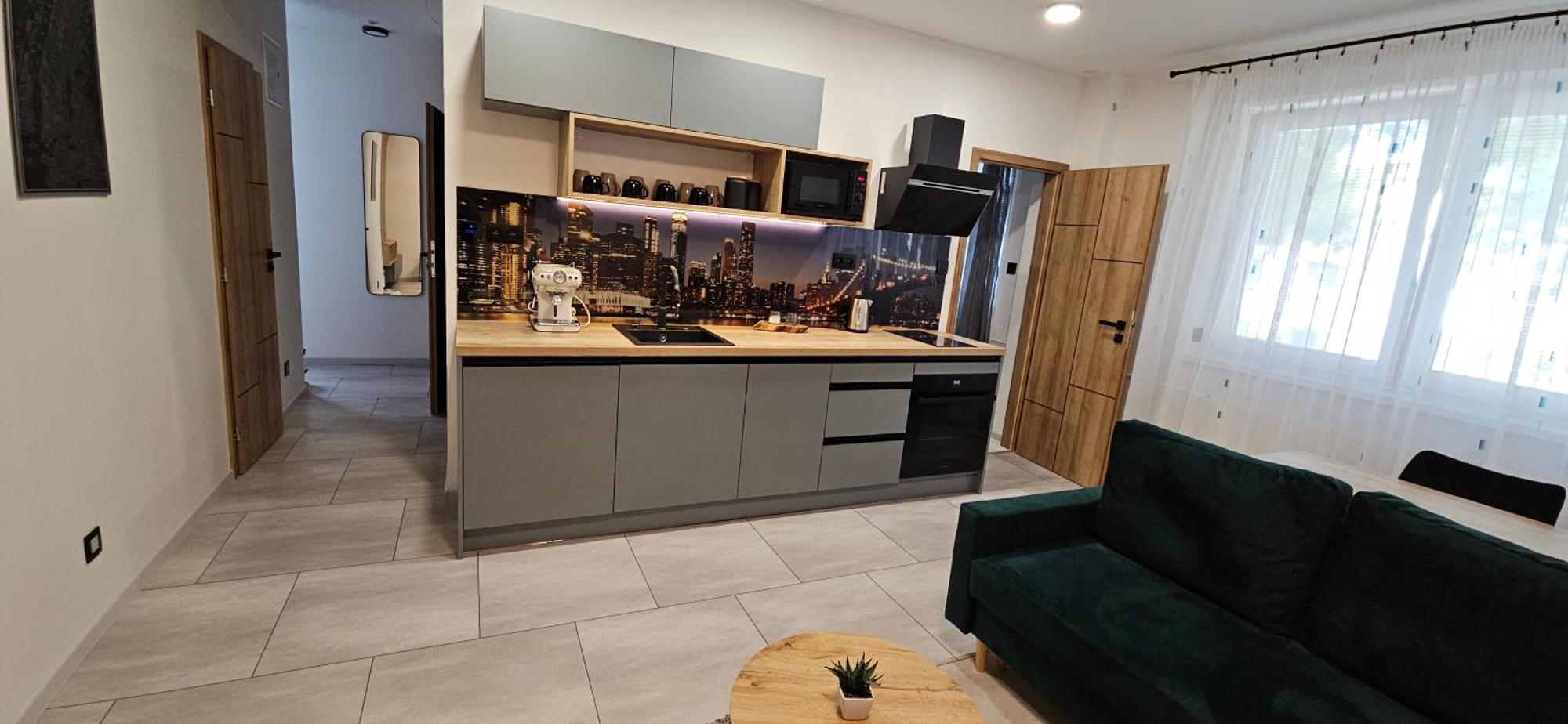 Apartman Manhattan Братислава Екстериор снимка